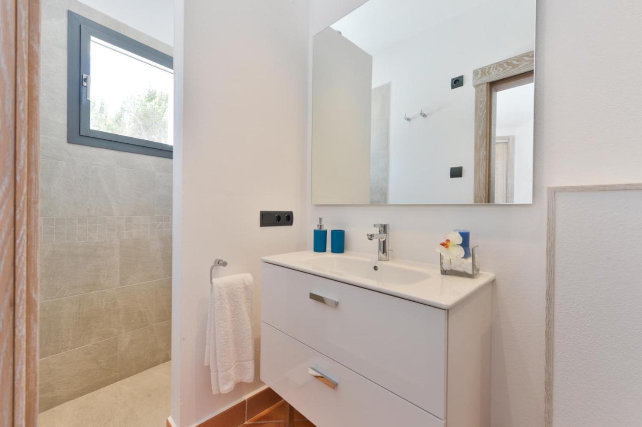 New Villa With Pool 19 Mins From Ibiza Town Cana Clara Santa Eulària des Riu Extérieur photo